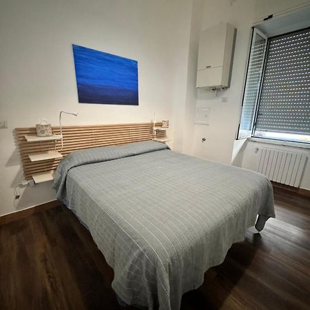 Riviera Apartment Napoli Екстер'єр фото